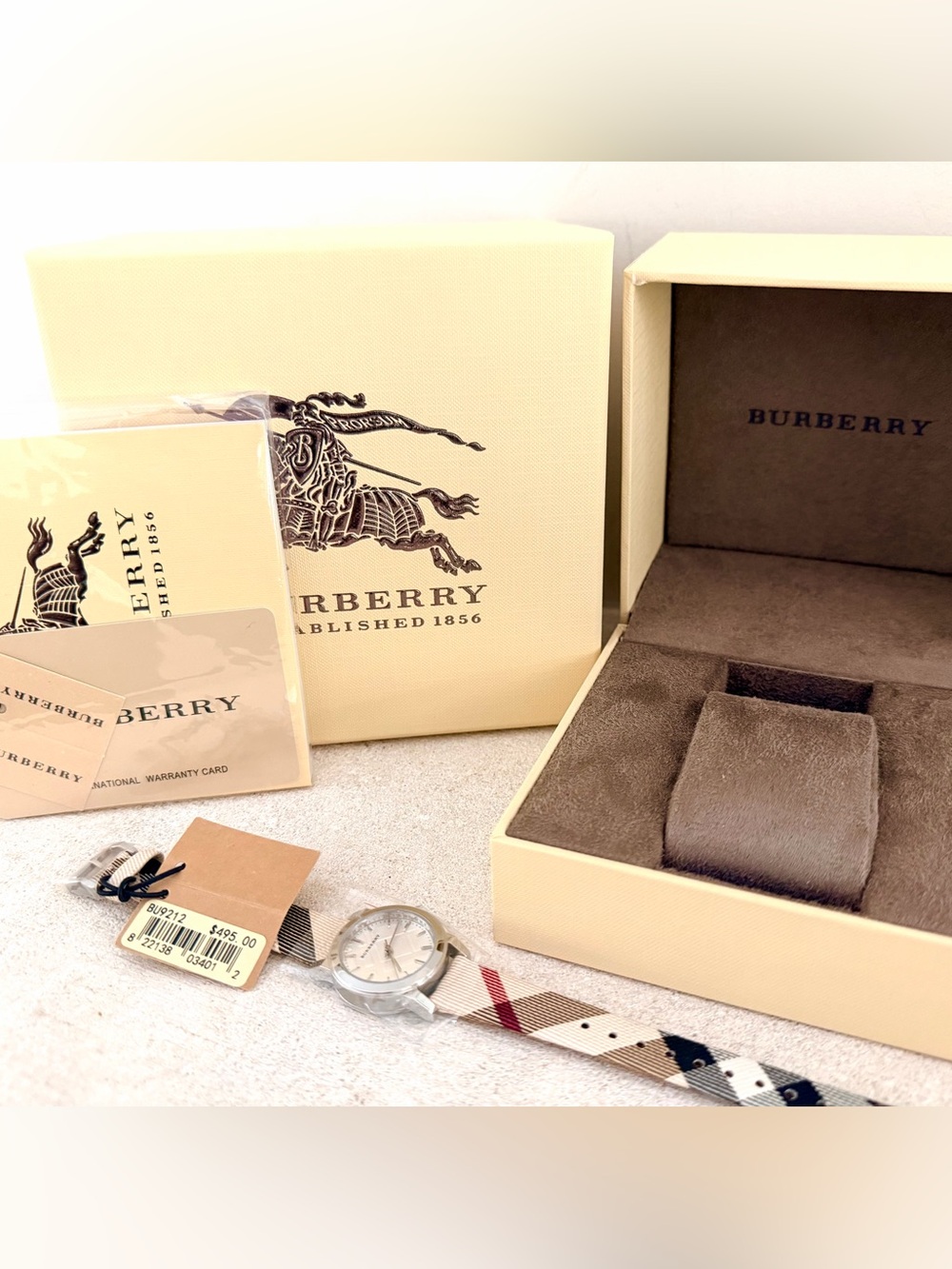 BURBERRY NWT BU9212 Swiss Watch Check Strap Full Set $495